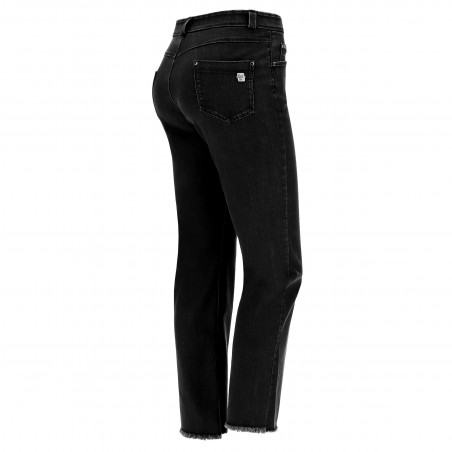 Freddy Fit Jeans - Straight Jeans in Stretch Denim - J7N - Black Denim - Black Seam